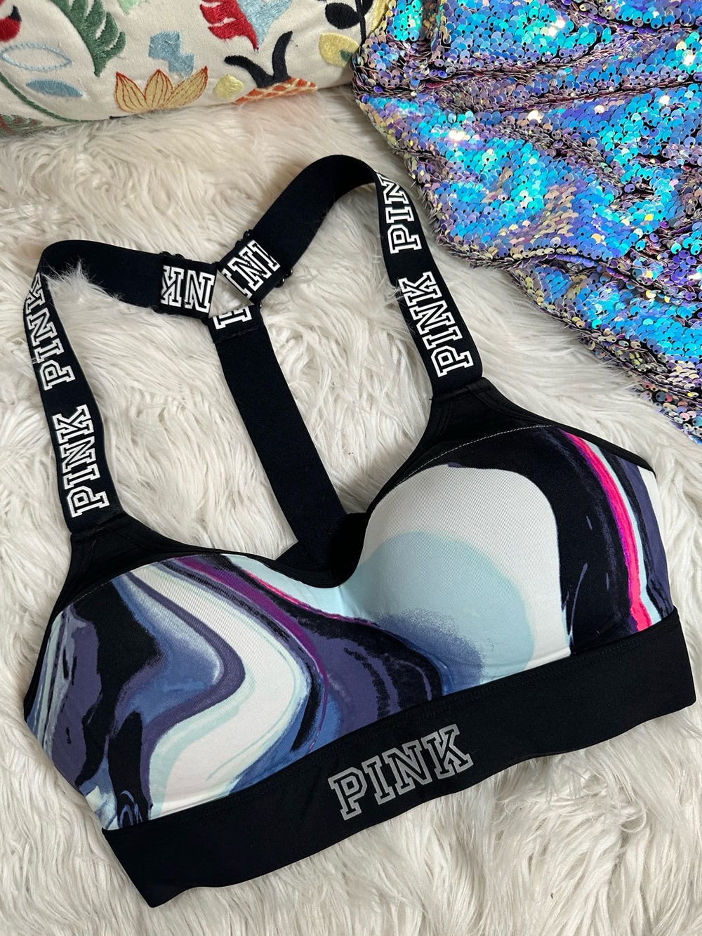 VS PINK • Marble Swirl Ultimate Push Up Sports Bra